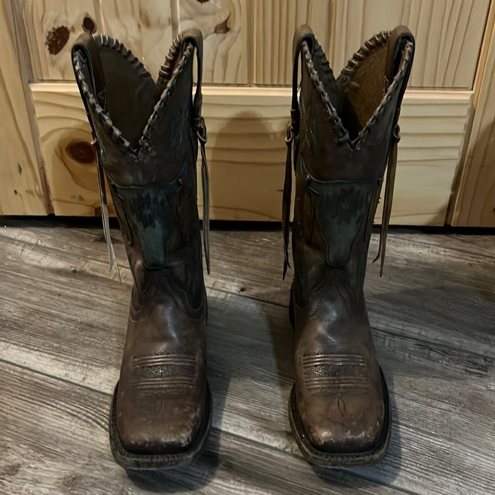 Ariat square toe boots